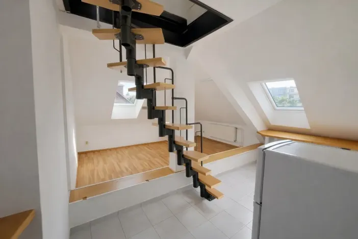 Prodej bytu 2+kk, Uherské Hradiště - Mařatice, 1. máje, 42 m2