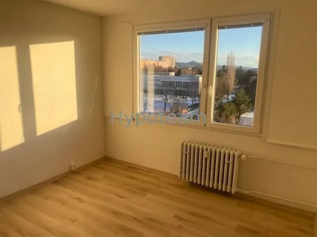 Pronájem bytu 1+kk, Ústí nad Labem - Severní Terasa, Větrná, 20 m2