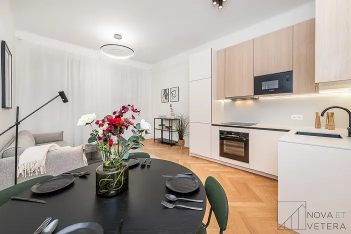 Prodej bytu 2+kk, Praha - Žižkov, Víta Nejedlého, 49 m2