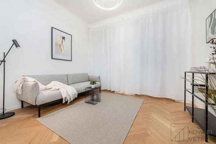 Prodej bytu 2+kk, Praha - Žižkov, Víta Nejedlého, 49 m2