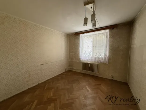 Prodej bytu 3+1, Vsetín, Jiráskova, 58 m2