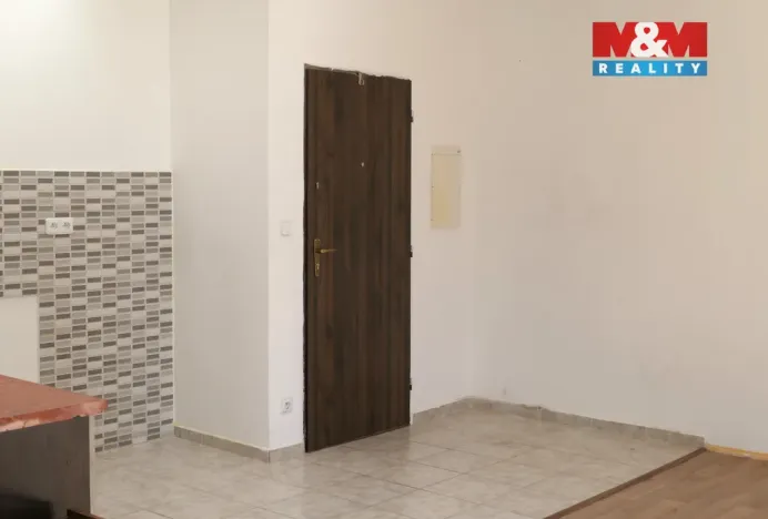 Pronájem bytu 1+kk, Beroun, Plzeňská, 30 m2