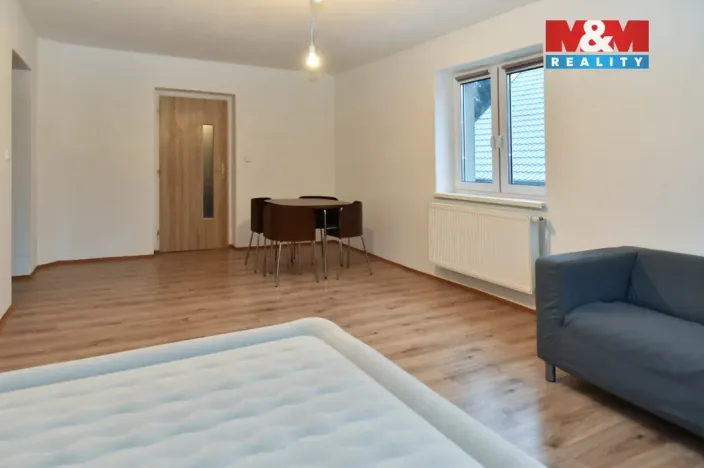 Pronájem bytu 2+1, Jestřebí, 58 m2