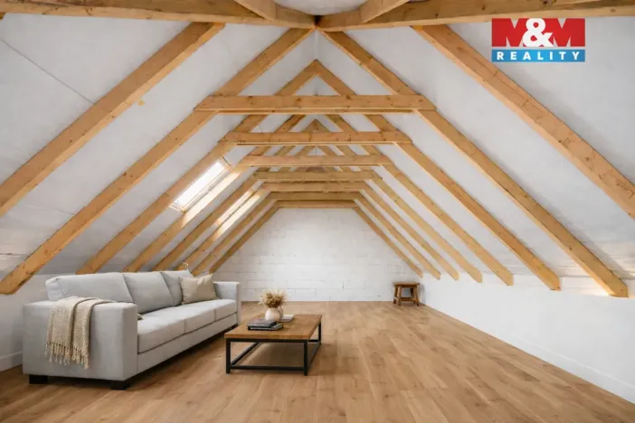 Prodej rodinného domu, Hlohovec, Hlavní, 80 m2