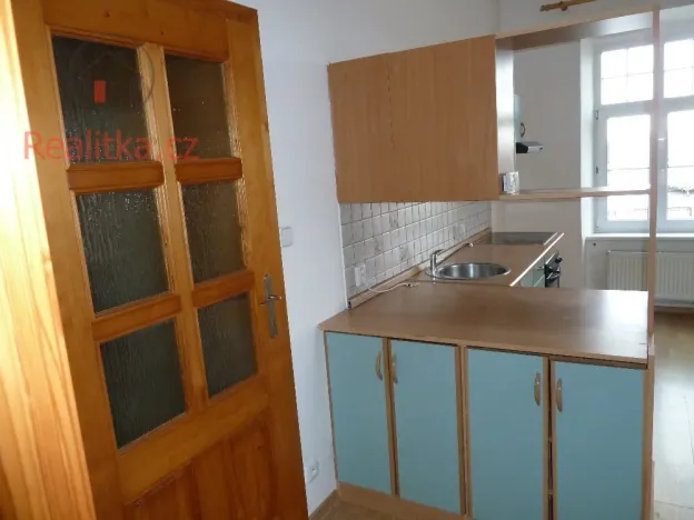 Pronájem bytu 2+1, Tábor, Chýnovská, 72 m2