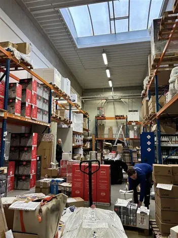 Pronájem skladu, Brno, Hněvkovského, 225 m2