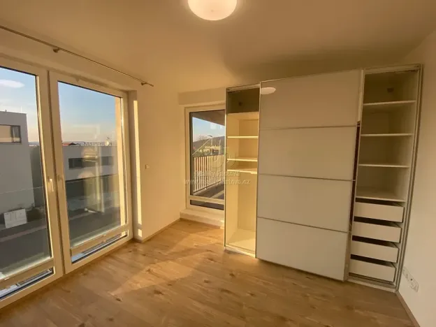 Pronájem bytu 2+kk, Plzeň, Diamantová, 60 m2