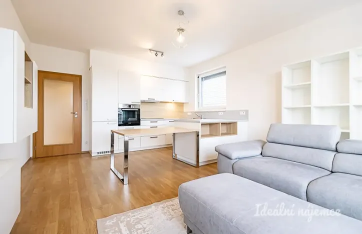 Pronájem bytu 2+kk, Praha - Pitkovice, Pýchavková, 61 m2