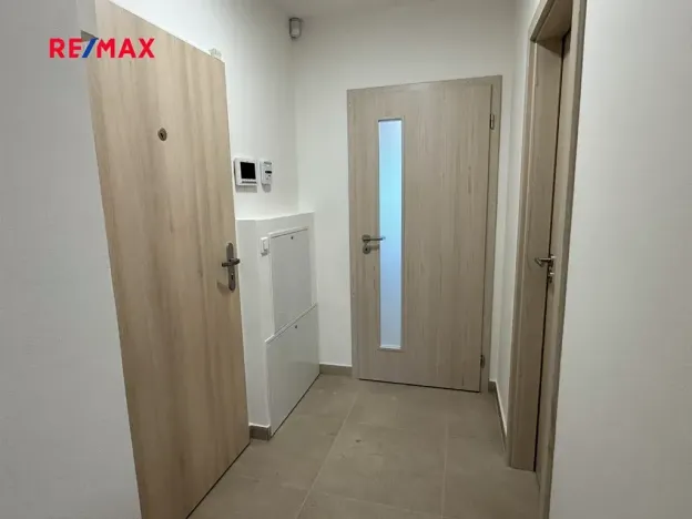 Pronájem bytu 2+kk, Kladno, Čermákova, 40 m2