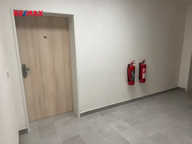 Pronájem bytu 1+kk, Kladno, Čermákova, 32 m2