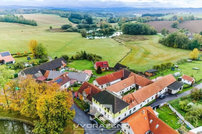 Prodej bytu 3+kk, Černov, 146 m2