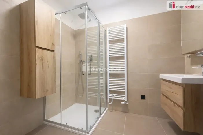 Pronájem bytu 2+1, Děčín - Děčín I-Děčín, Zámecká, 68 m2