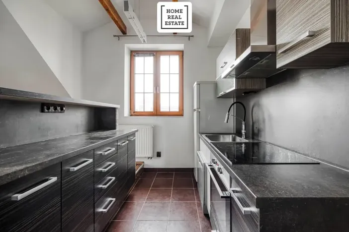 Prodej rodinného domu, Praha - Dolní Měcholupy, U svornosti, 117 m2