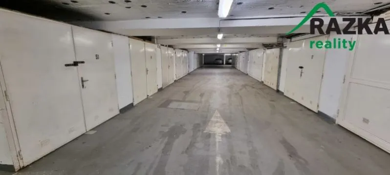 Prodej garáže, Praha - Chodov, Kloboukova, 15 m2