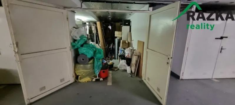 Prodej garáže, Praha - Chodov, Kloboukova, 15 m2