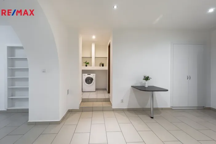 Pronájem bytu 1+1, Meziboří, Dělnická, 60 m2