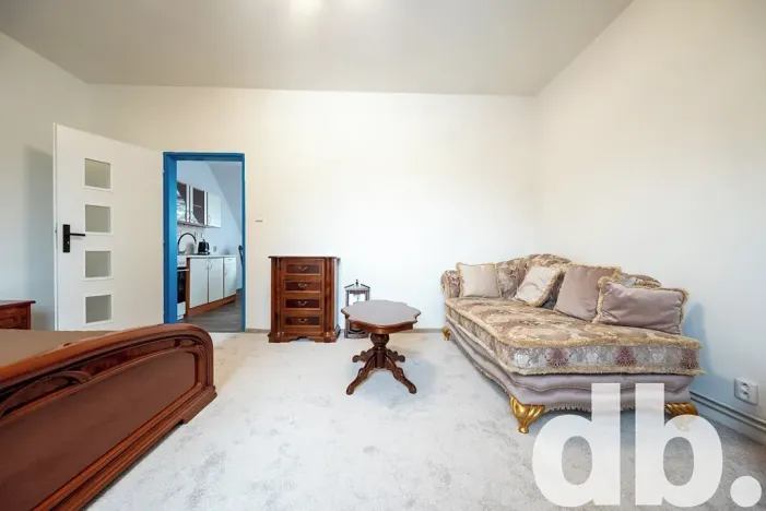 Pronájem bytu 1+1, Karlovy Vary, Jabloňová, 45 m2