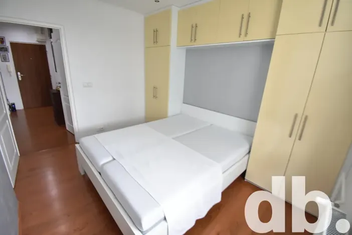 Pronájem bytu 3+1, Karlovy Vary, Fibichova, 62 m2