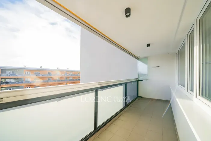 Prodej bytu 3+1, Praha - Hloubětín, Kukelská, 70 m2