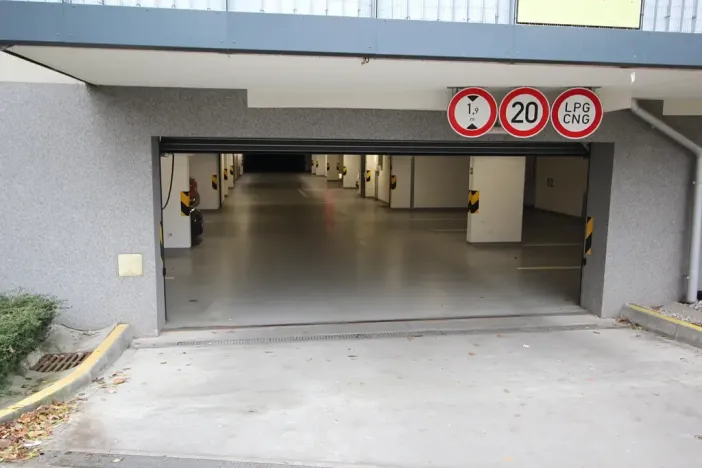 Prodej garáže, Praha - Hostivař, Rižská, 12 m2