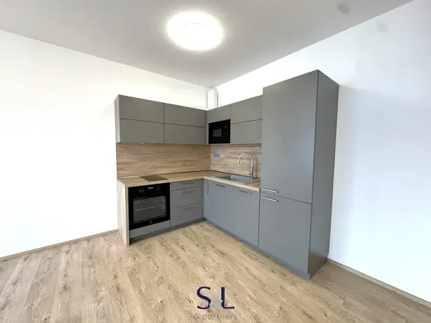 Pronájem bytu 1+kk, Liberec, Na Perštýně, 35 m2