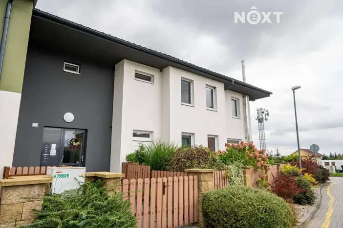 Prodej bytu 2+kk, Lavičky, 62 m2