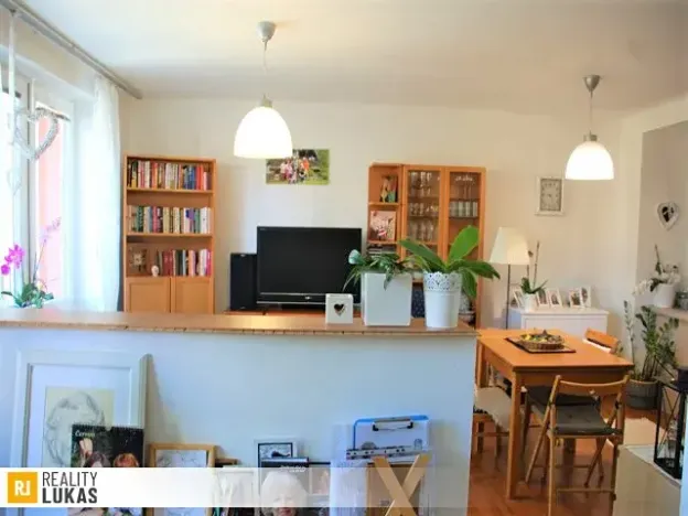 Prodej bytu 2+kk, Ostrava, Karola Šmidkeho, 74 m2