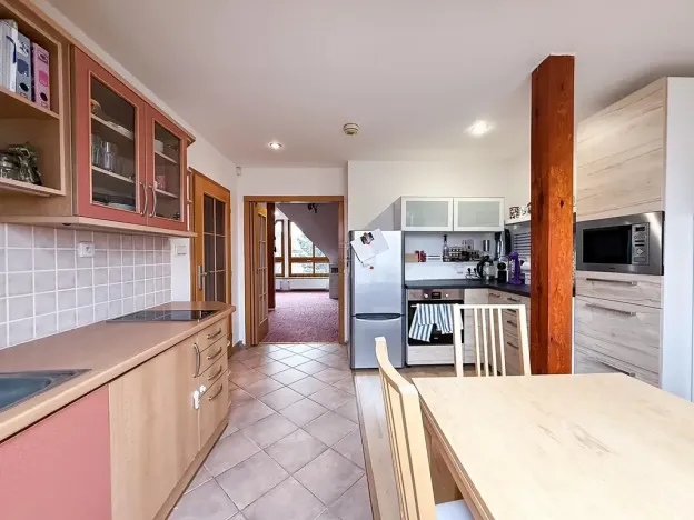 Pronájem bytu 2+1, Praha - Břevnov, Hošťálkova, 98 m2