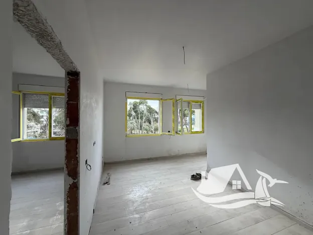 Prodej bytu 2+kk, Golem, Albánie, 54 m2