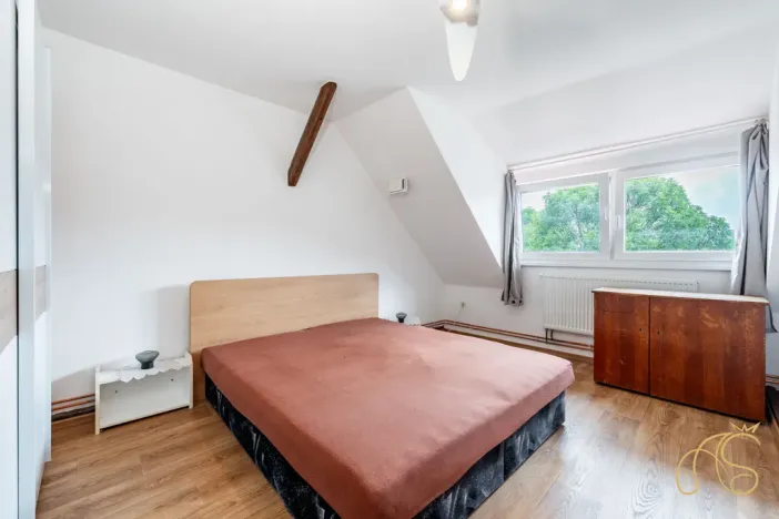 Prodej bytu 3+kk, Studená, nám. Sv. J. Nepomuckého, 117 m2