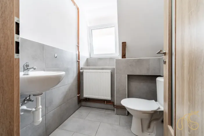 Prodej bytu 3+kk, Studená, nám. Sv. J. Nepomuckého, 117 m2