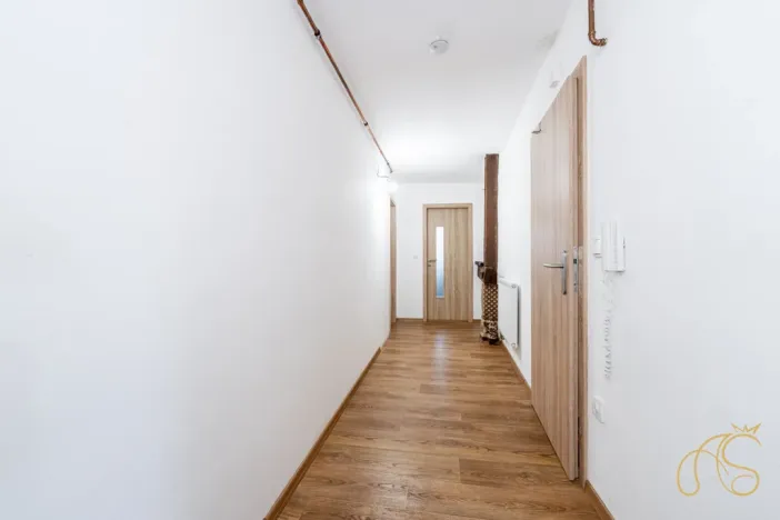 Prodej bytu 3+kk, Studená, nám. Sv. J. Nepomuckého, 117 m2