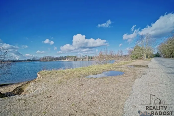 Pronájem rybníku, Přelouč - Mělice, 216 m2