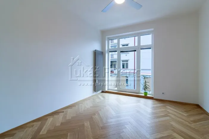 Pronájem bytu 2+kk, Praha - Bubeneč, Lotyšská, 63 m2