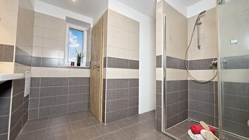 Pronájem bytu 2+1, Zastávka, Havířská, 56 m2