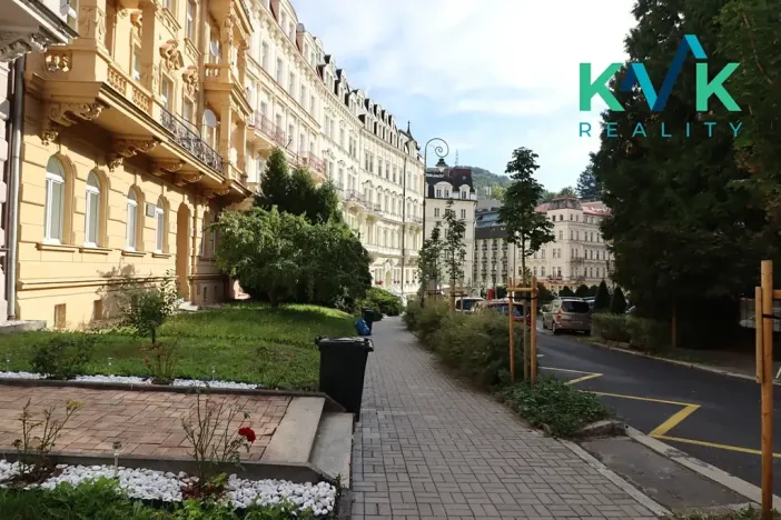 Prodej bytu 1+kk, Karlovy Vary, Sadová, 50 m2