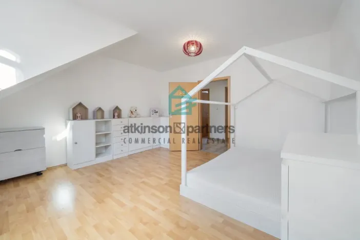 Prodej rodinného domu, České Budějovice - České Budějovice 7, Komenského, 180 m2