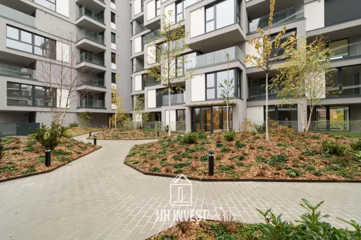 Pronájem bytu 1+kk, Praha - Strašnice, Ramonova, 27 m2