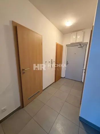 Pronájem bytu 2+kk, Praha - Nusle, Bartoškova, 57 m2