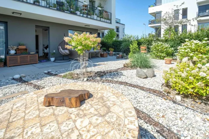 Pronájem bytu 2+kk, Roztoky, Lederova, 47 m2