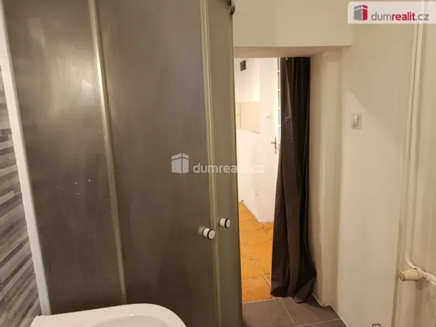 Pronájem bytu 2+1, Praha - Podolí, Na Podkovce, 50 m2