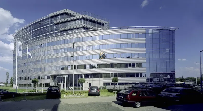 Pronájem kanceláře, Praha - Nusle, Doudlebská, 300 m2