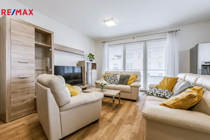 Prodej bytu 2+kk, Praha - Letňany, Kadečkové, 57 m2