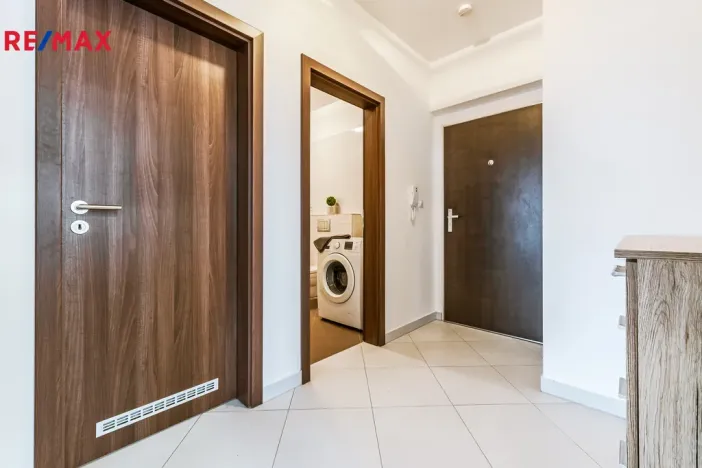 Prodej bytu 2+kk, Praha - Letňany, Kadečkové, 57 m2