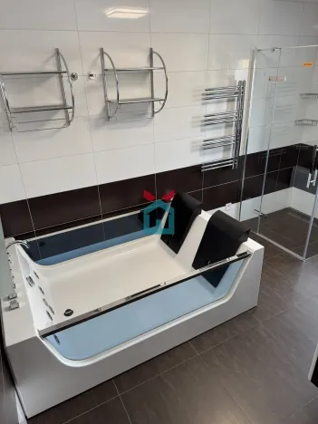 Prodej bytu 4+kk, Praha - Lochkov, K Lahovské, 99 m2