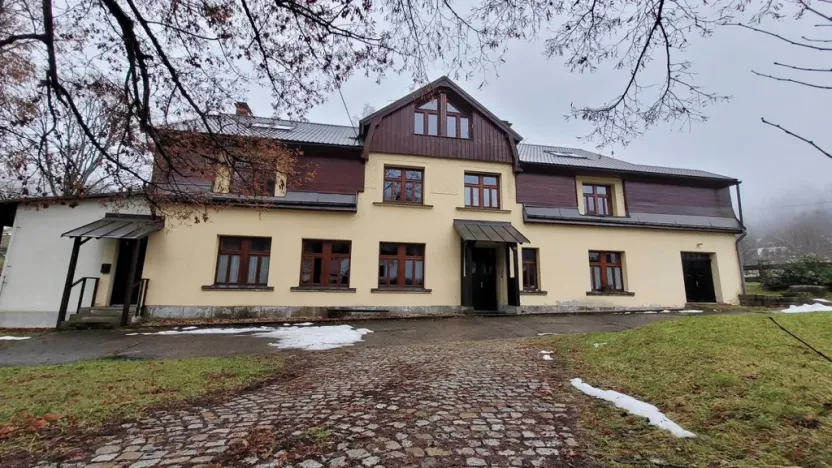 Prodej bytu 3+1, Bedřichov, 177 m2