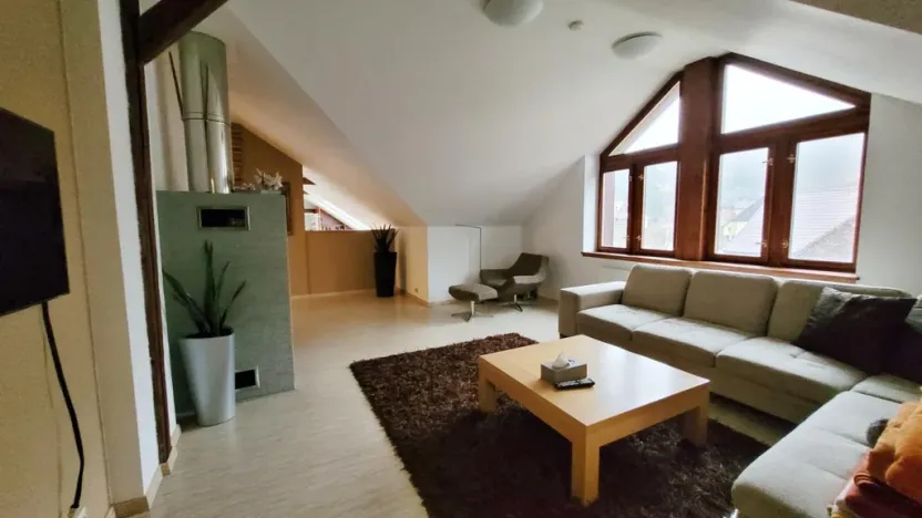 Prodej bytu 3+1, Bedřichov, 177 m2