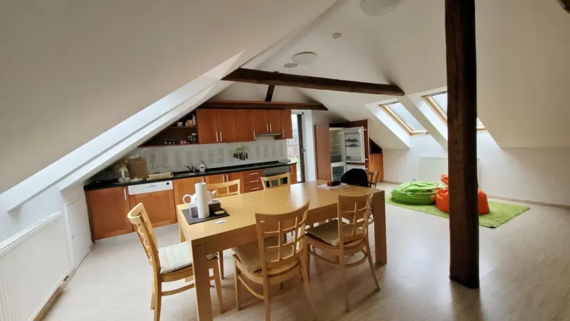 Prodej bytu 3+1, Bedřichov, 177 m2