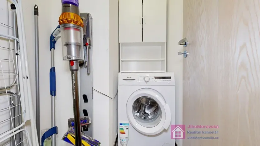 Pronájem bytu 2+kk, Praha - Smíchov, Radlická, 78 m2