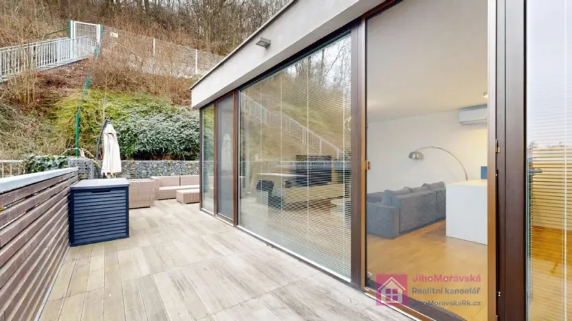 Pronájem bytu 2+kk, Praha - Smíchov, Radlická, 78 m2